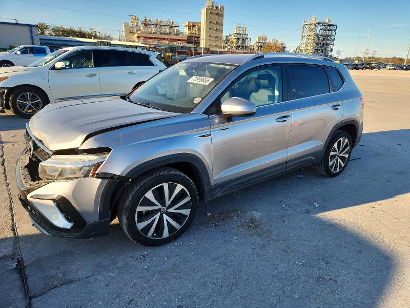 2022 VOLKSWAGEN TAOS