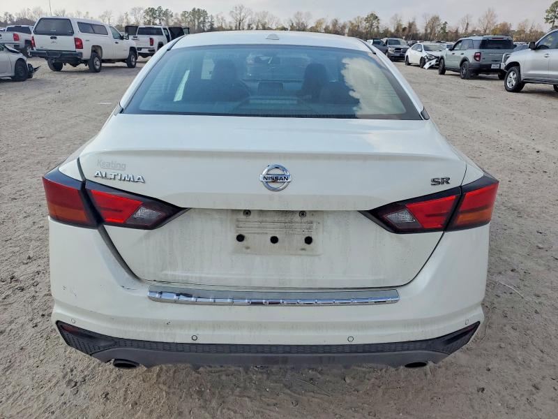 Photo 6 from auction – 2021 NISSAN ALTIMA SR with VIN 1N4BL4CV3MN395224