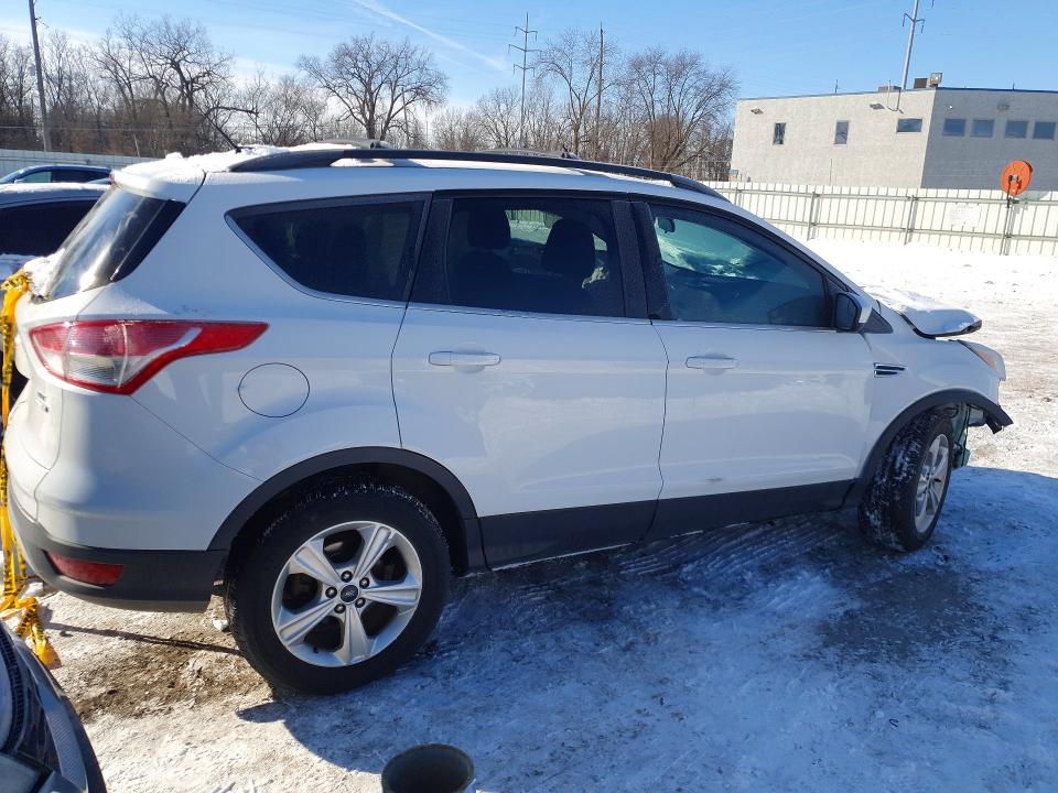Photo 3 from auction – 2013 FORD ESCAPE with VIN 1FMCU9G90DUB71349