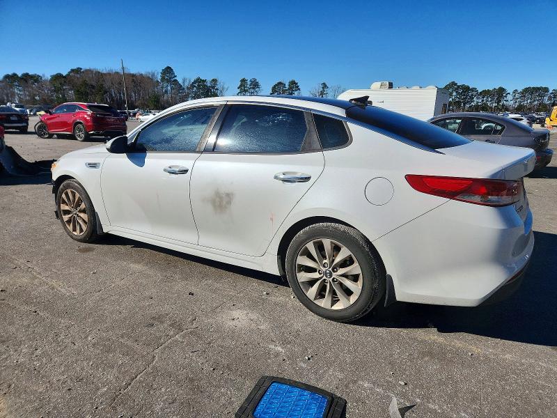 Photo 2 from auction – 2016 KIA OPTIMA EX with VIN 5XXGU4L3XGG043169