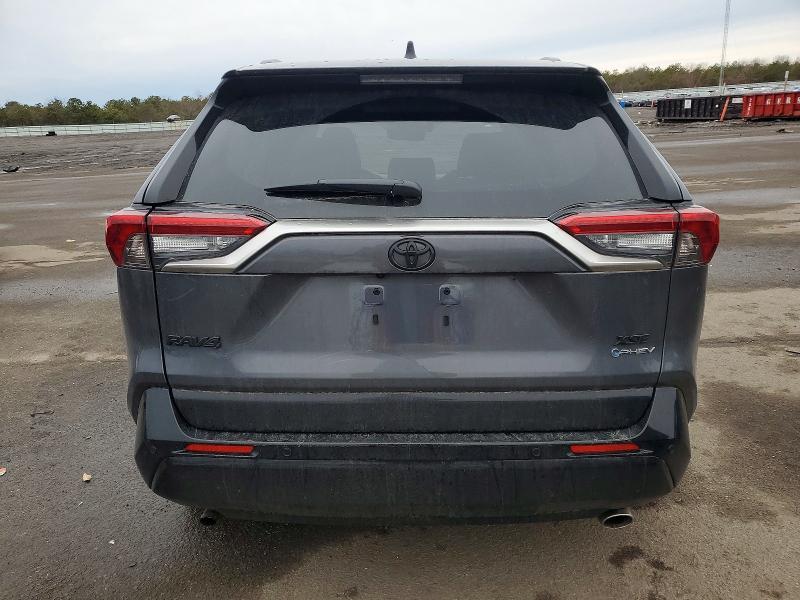 Photo 6 from auction – 2025 TOYOTA RAV4 XSE with VIN JTMFB3FV1SD255261