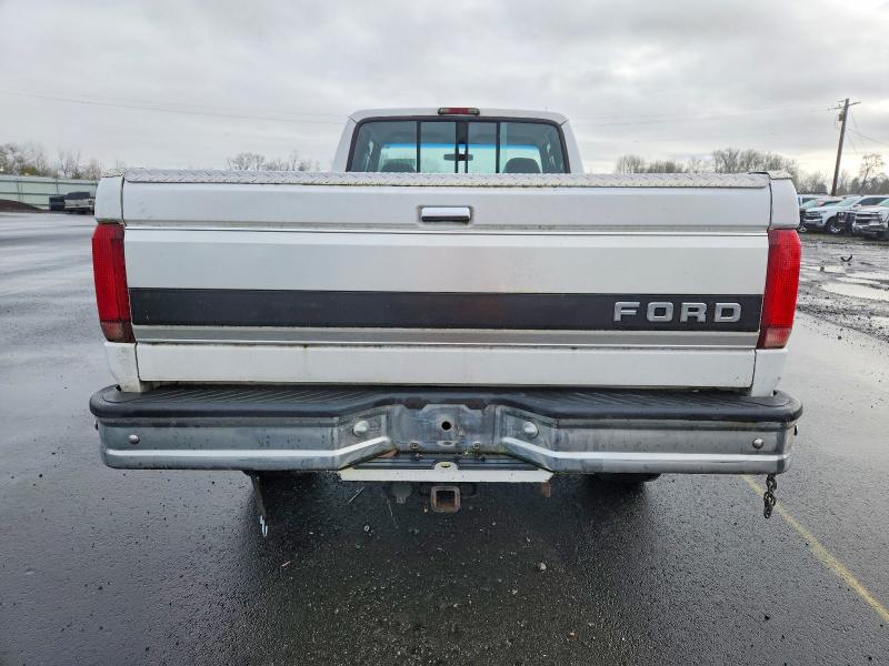 Photo 6 from auction – 1994 FORD F250 with VIN 1FTHX26G1RKC08047