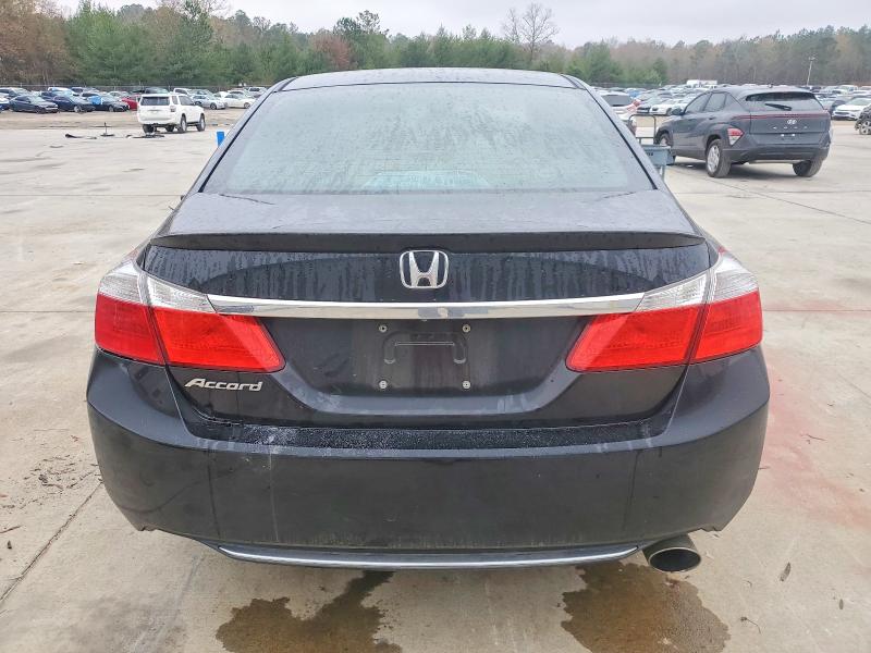 Photo 6 from auction – 2014 HONDA ACCORD with VIN 1HGCR2F76EA104708