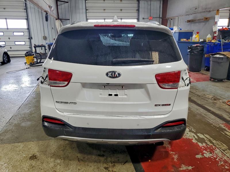 Photo 6 from auction – 2018 KIA SORENTO EX with VIN 5XYPH4A11JG384386