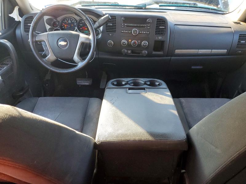Photo 8 from auction – 2013 CHEVROLET SILVERADO with VIN 1GCRKSE75DZ224868