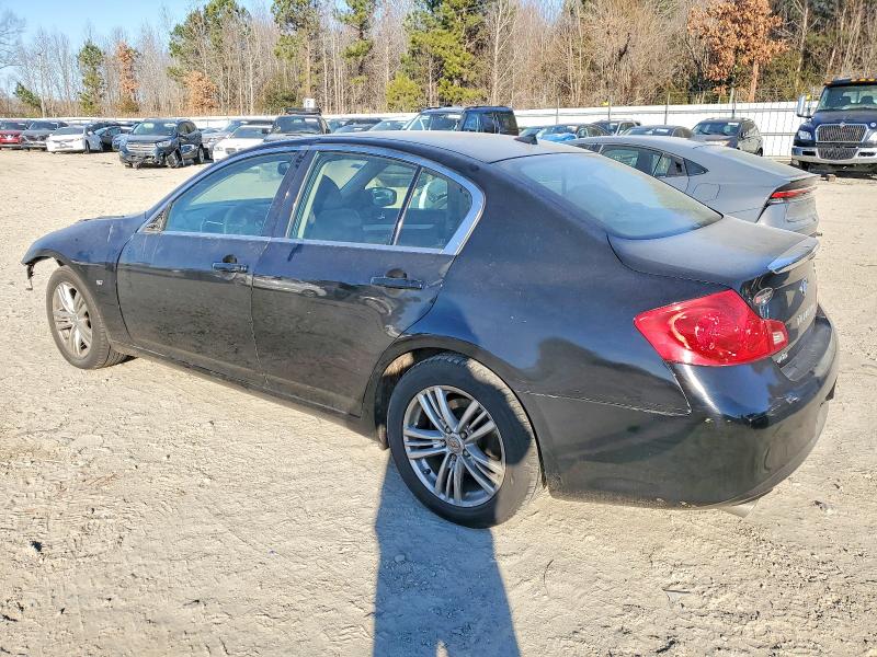 Photo 2 from auction – 2015 INFINITI Q40 with VIN JN1CV6AR4FM650937