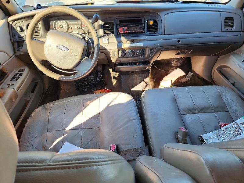 Photo 8 from auction – 2007 FORD CROWN VICT with VIN 2FAFP71W07X121257