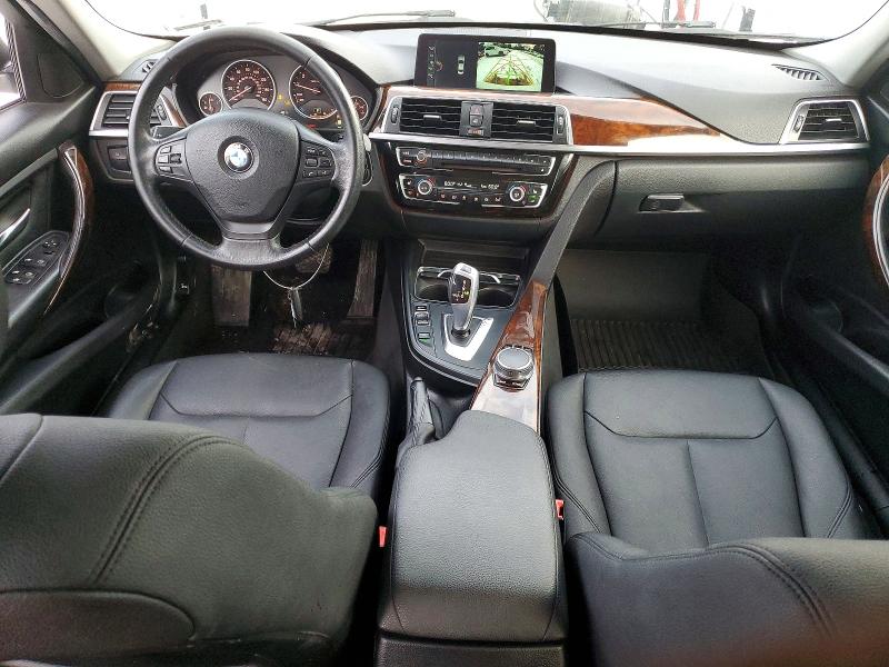 Photo 8 from auction – 2017 BMW 320 with VIN WBA8A3C33HK693067