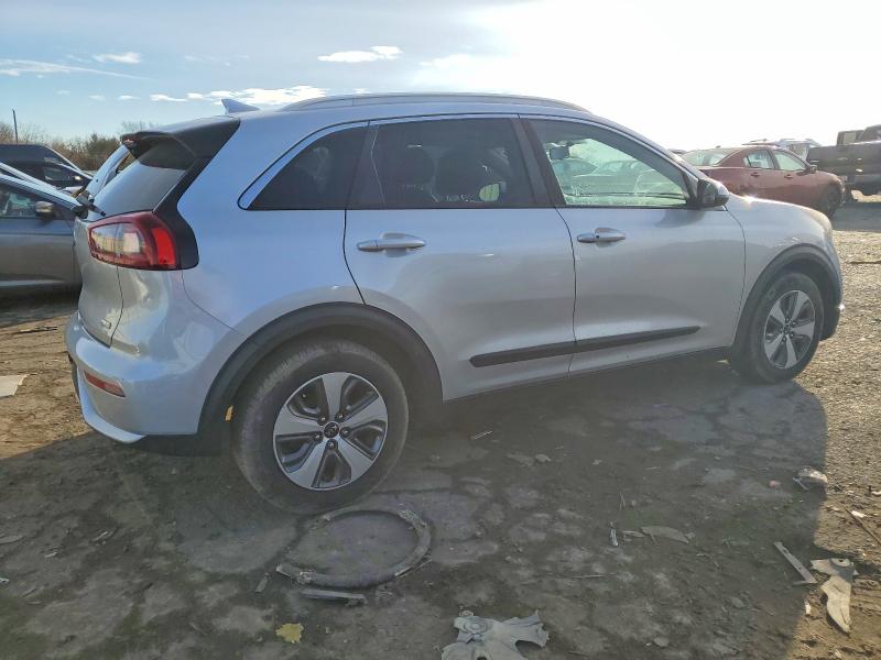 Photo 3 from auction – 2017 KIA NIRO FE with VIN KNDCB3LC7H5070429