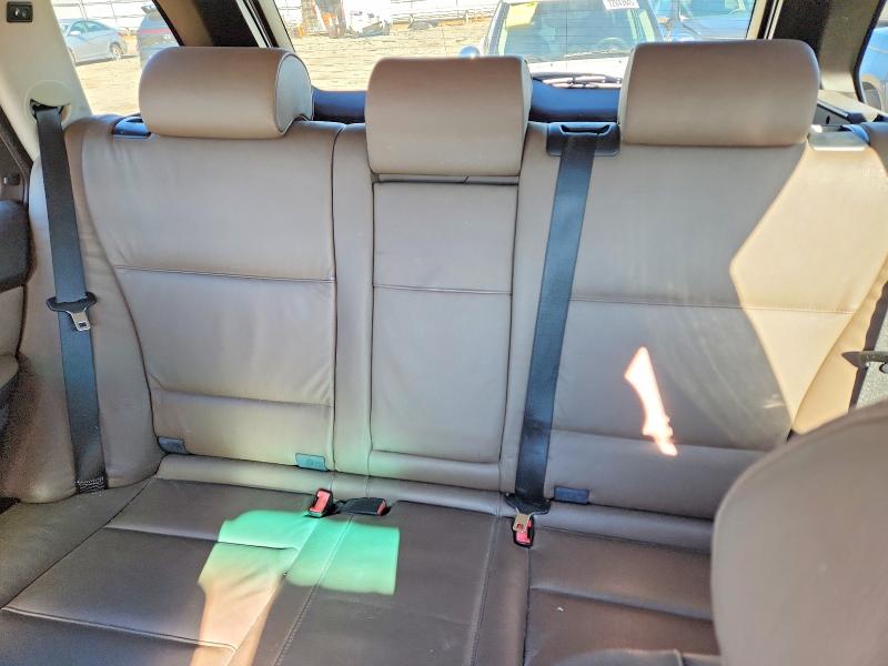 Photo 10 from auction – 2005 BMW X5 3.0I with VIN 5UXFA13505LY02489