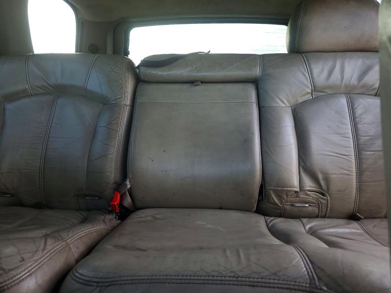Photo 10 from auction – 2002 CHEVROLET TAHOE C150 with VIN 1GNEC13TX2R142547