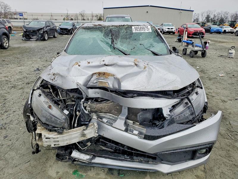 Photo 5 from auction – 2019 HONDA CIVIC SPOR with VIN 2HGFC4B83KH303298