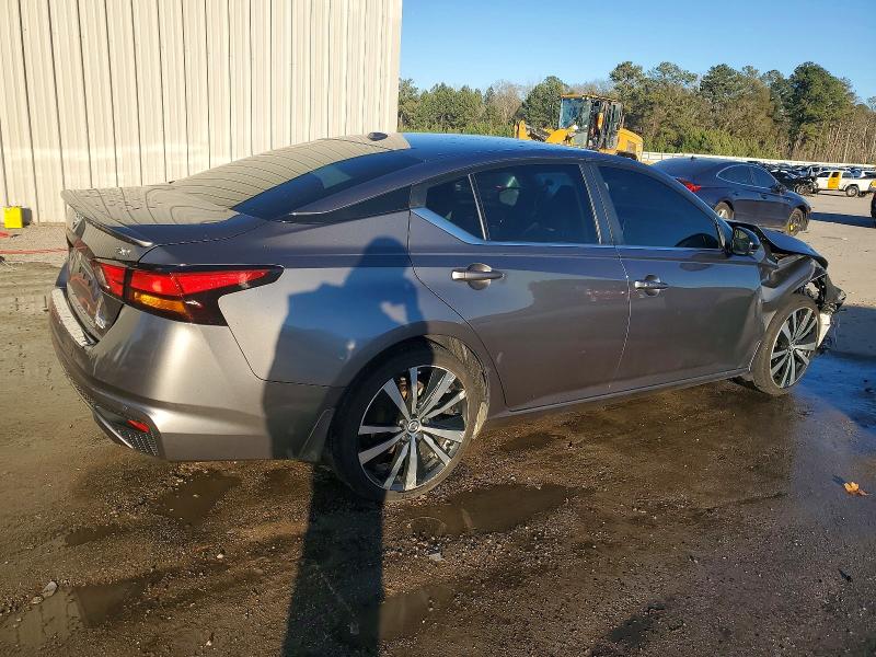 Photo 3 from auction – 2021 NISSAN ALTIMA SR with VIN 1N4BL4CV9MN340115