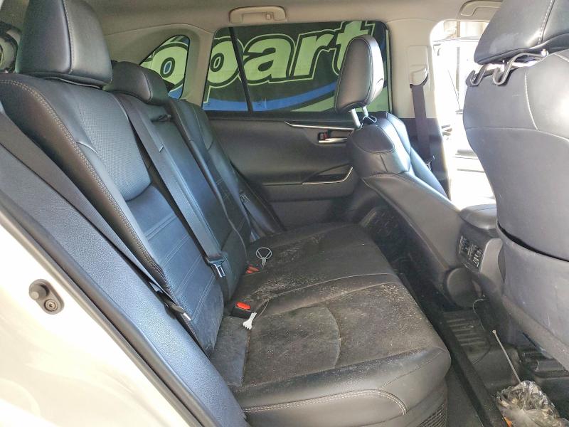 Photo 10 from auction – 2021 TOYOTA RAV4 with VIN 4T3D6RFVXMU059386