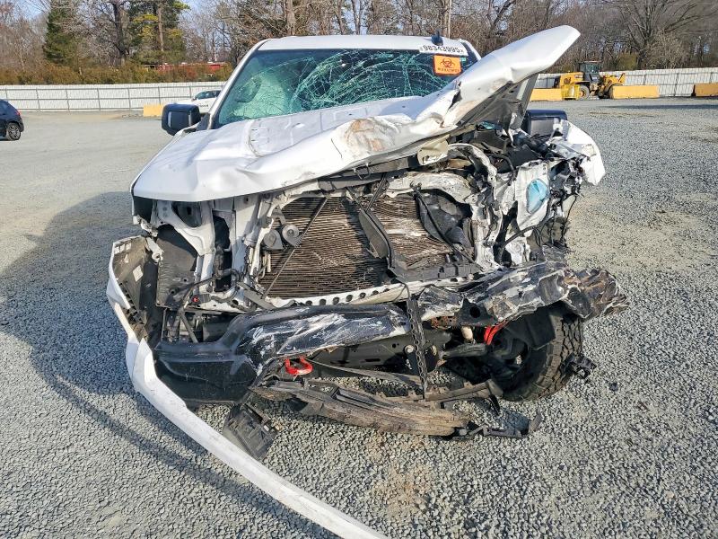 Photo 5 from auction – 2022 CHEVROLET SILVERADO with VIN 3GCUDFED2NG589284