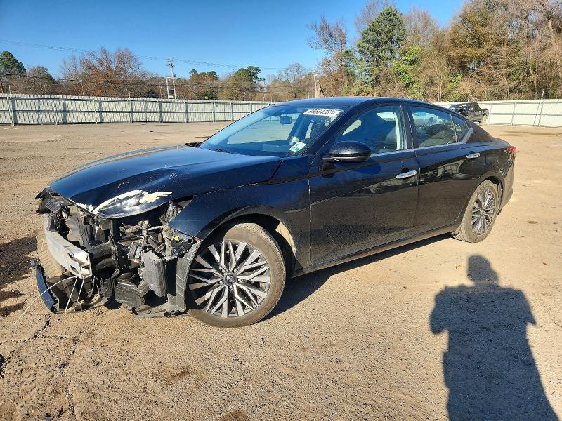 NISSAN ALTIMA 2023 with VIN 1N4BL4DV5PN388570 - Photo from auction