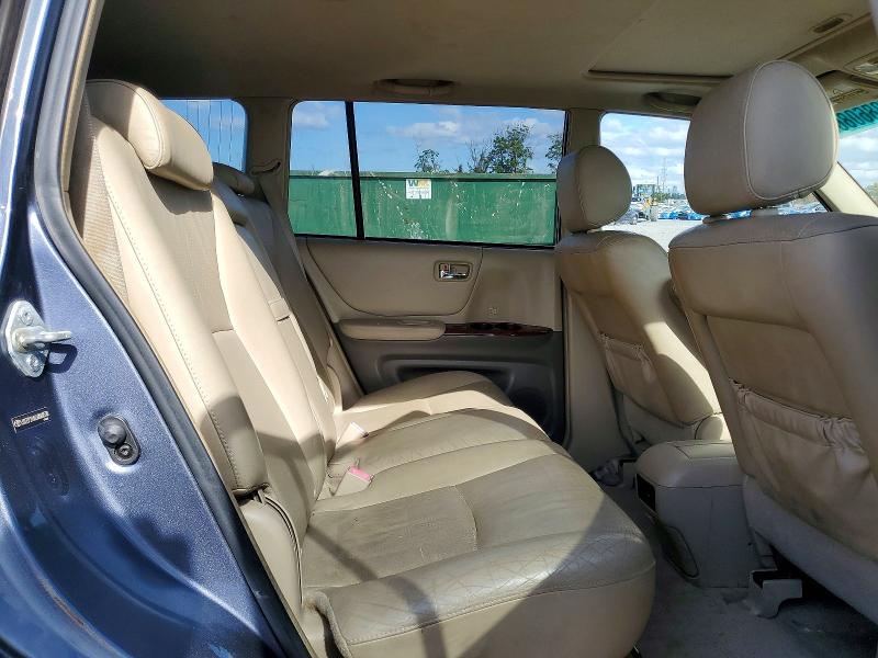 Photo 11 from auction – 2005 TOYOTA HIGHLANDER with VIN JTEEP21A650068570