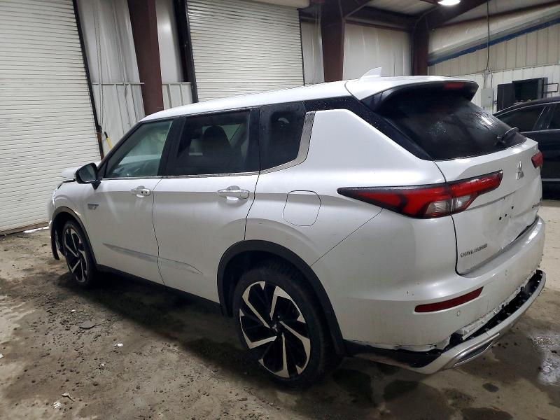 Photo 2 from auction – 2025 MITSUBISHI OUTLANDER with VIN JA4T5VA95SZ034520
