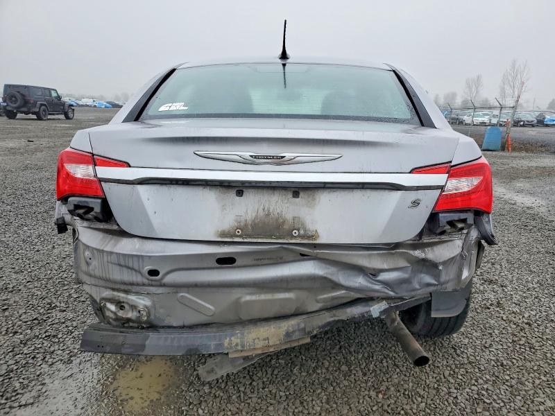 Photo 6 from auction – 2013 CHRYSLER 200 TOURIN with VIN 1C3CCBBB3DN569999