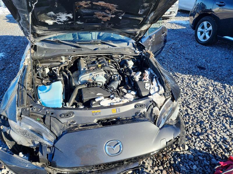Photo 11 from auction – 2017 MAZDA MX-5 MIATA with VIN JM1NDAM72H0106243