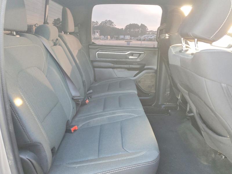 Photo 10 from auction – 2022 RAM 1500 with VIN 1C6RREFT5NN336837