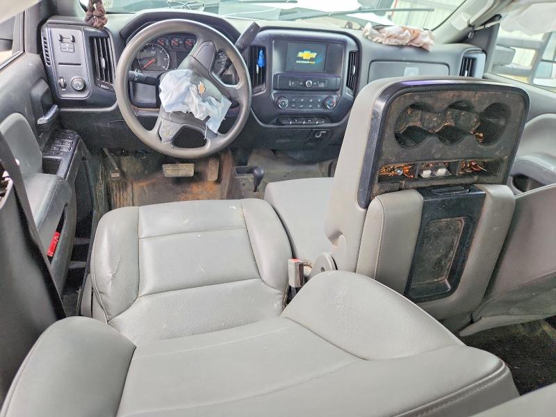 Photo 8 from auction – 2019 CHEVROLET SILVERADO with VIN 1GC1KREG5KF197143