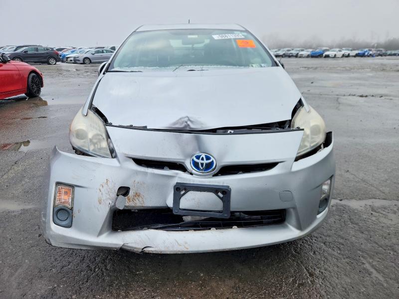 Photo 5 from auction – 2011 TOYOTA PRIUS with VIN JTDKN3DU0B0260717