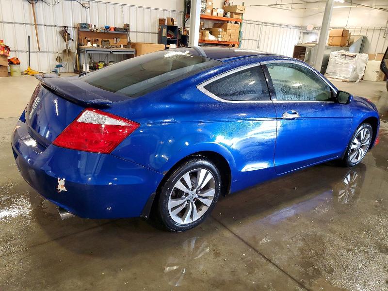 Photo 3 from auction – 2010 HONDA ACCORD with VIN 1HGCS1B78AA009551