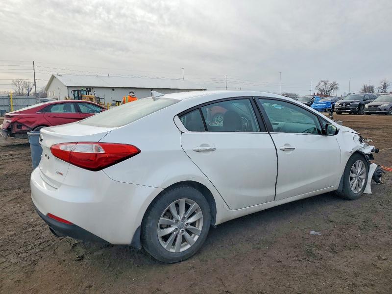 Photo 3 from auction – 2014 KIA FORTE with VIN KNAFX4A87E5114036