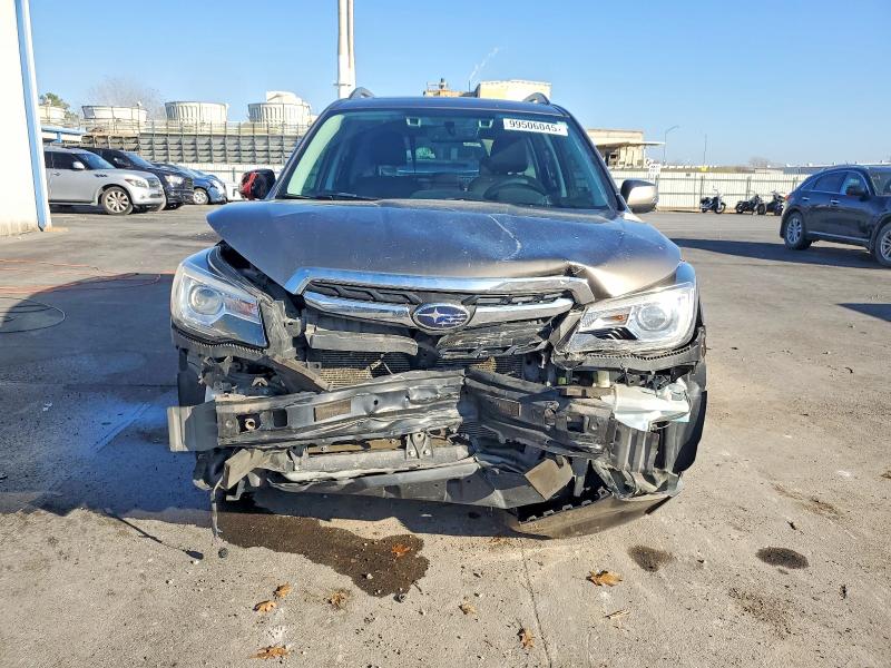 Photo 5 from auction – 2017 SUBARU FORESTER 2 with VIN JF2SJAWC7HH434556