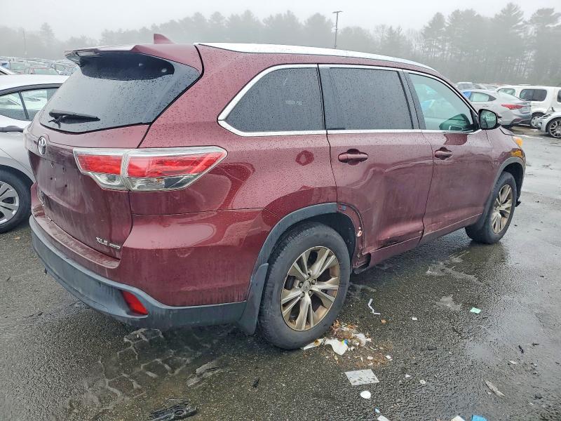صورة رقم 3 من المزاد - 2014 TOYOTA HIGHLANDER مع VIN 5TDJKRFH4ES020885