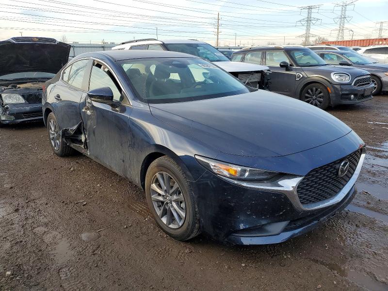 Photo 4 from auction – 2024 MAZDA 3 with VIN 3MZBPAAM5RM434157