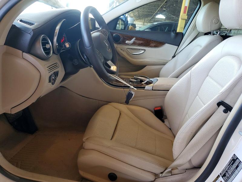 Photo 7 from auction – 2015 MERCEDES-BENZ C 300 4MAT with VIN 55SWF4KB3FU039981