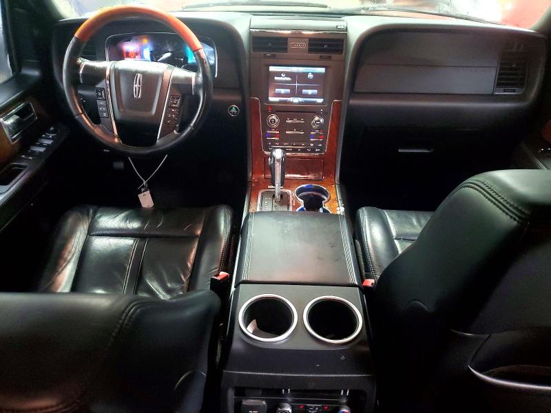 Photo 8 from auction – 2015 LINCOLN NAVIGATOR with VIN 5LMJJ2JT3FEJ14018