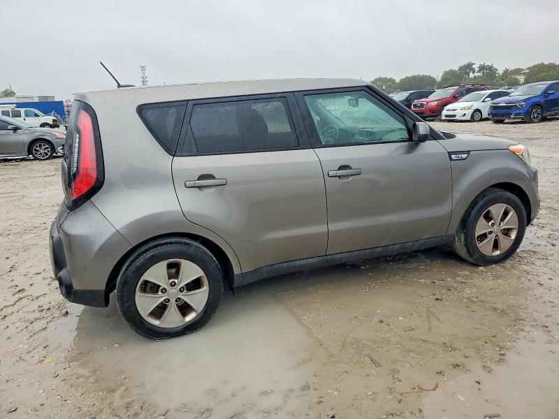 Photo 3 from auction – 2015 KIA SOUL with VIN KNDJN2A28F7169829