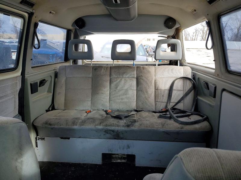 Photo 10 from auction – 1990 VOLKSWAGEN VANAGON with VIN WV2YB0256LH083575