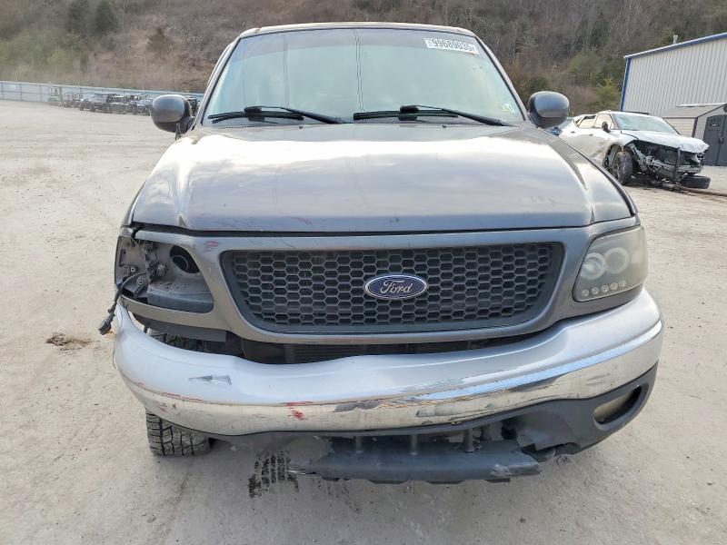 Photo 5 from auction – 2003 FORD F150 with VIN 1FTRW08L83KB51875