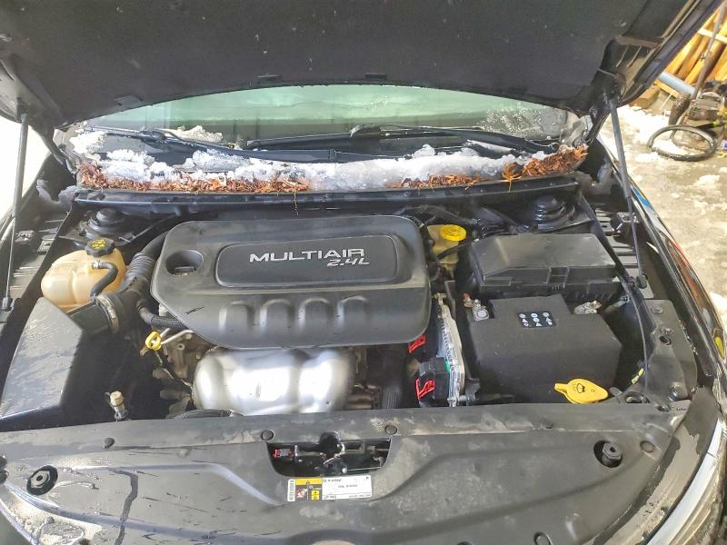 Photo 11 from auction – 2015 CHRYSLER 200 LIMITE with VIN 1C3CCCAB9FN563554