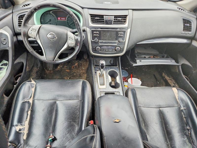 Photo 8 from auction – 2017 NISSAN ALTIMA with VIN 1N4AL3AP1HC232115
