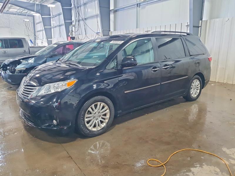 TOYOTA SIENNA 2015 with VIN 5TDYK3DC2FS594566 - Photo from auction