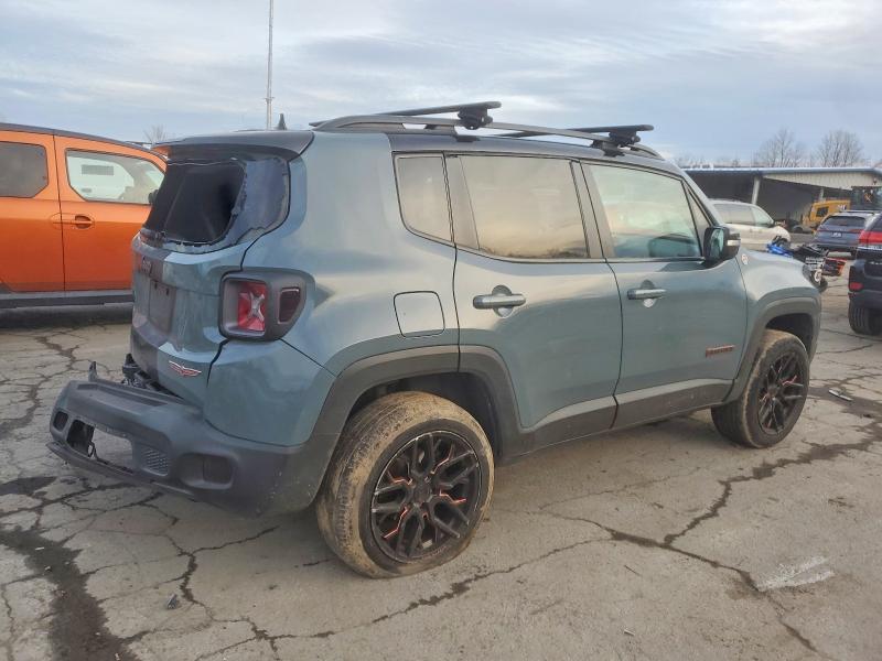 Photo 3 from auction – 2016 JEEP RENEGADE with VIN ZACCJBCT1GPD16927