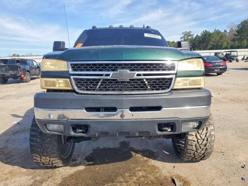 Photo 5 from auction – 2006 CHEVROLET SILVERADO with VIN 1GCHK29D96E251206