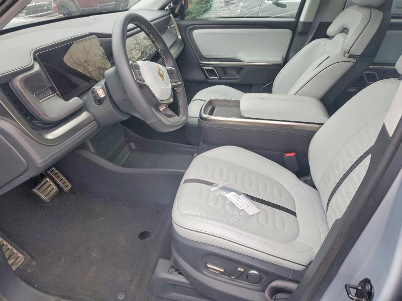 Photo 7 from auction – 2023 RIVIAN R1S with VIN 7PDSGABA2PN006517