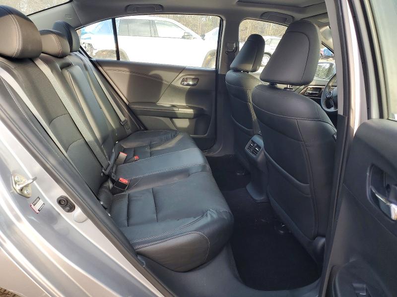 Photo 10 from auction – 2017 HONDA ACCORD with VIN 1HGCR2F89HA011811