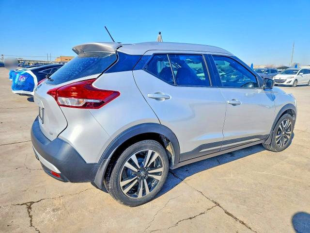 Photo 3 from auction – 2019 NISS KICKS with VIN 3N1CP5CU2KL481849
