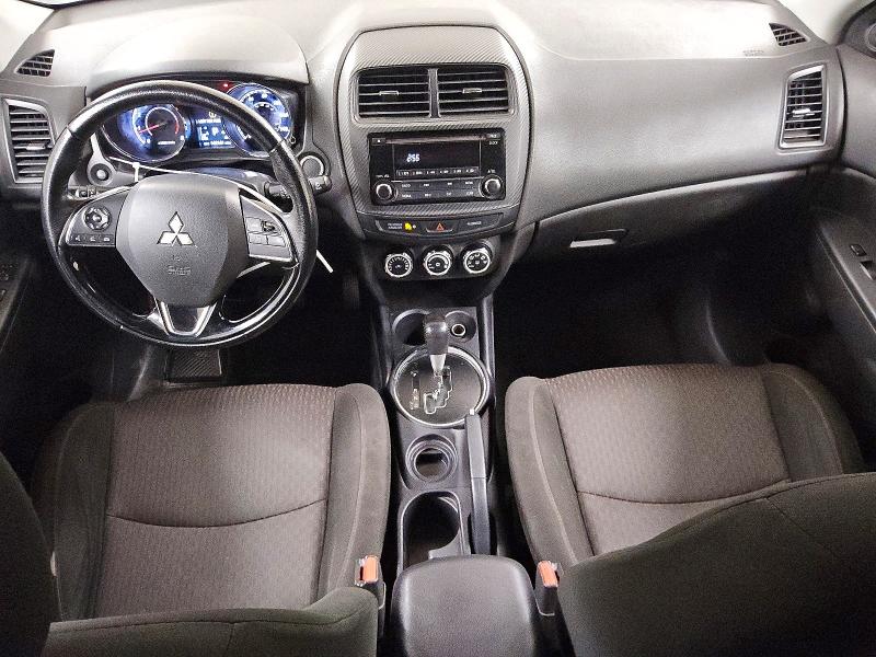 Photo 8 from auction – 2017 MITSUBISHI OUTLANDER with VIN JA4AP3AU6HZ003652