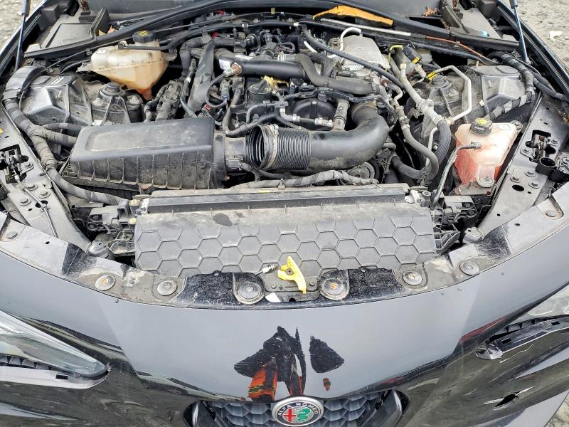 Photo 11 from auction – 2019 ALFA ROMEO GIULIA with VIN ZARFANAN5K7612452
