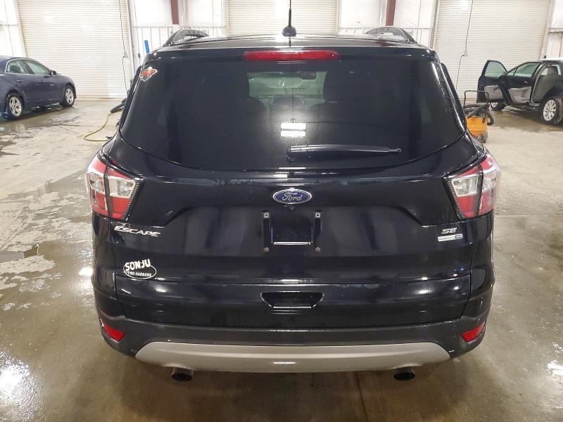 Photo 6 from auction – 2018 FORD ESCAPE SE with VIN 1FMCU9GD7JUD29511