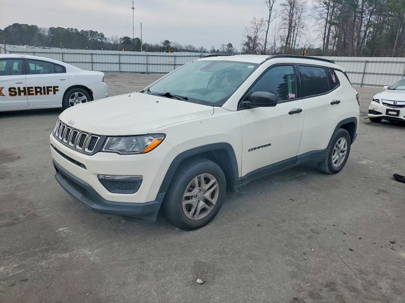 JEEP COMPASS SP 2018 with VIN 3C4NJCAB9JT462355 - Photo from auction