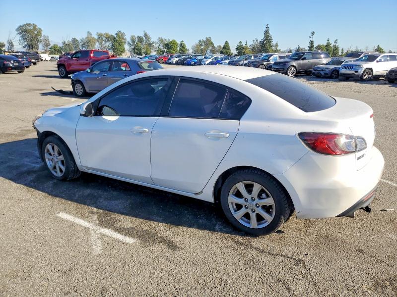 Photo 2 from auction – 2010 MAZDA 3 I with VIN JM1BL1SG5A1153565